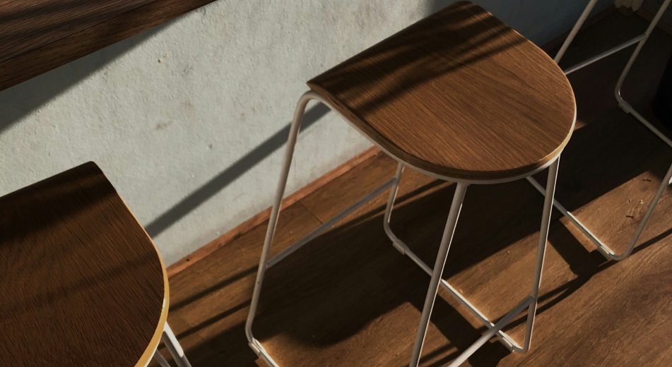 Discover a Stunning Minimalist Home Located in the Heart of Serenity